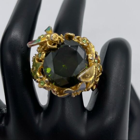 Garden Ring with Peridot Stone on Gold Plated - Picture 2 of 5